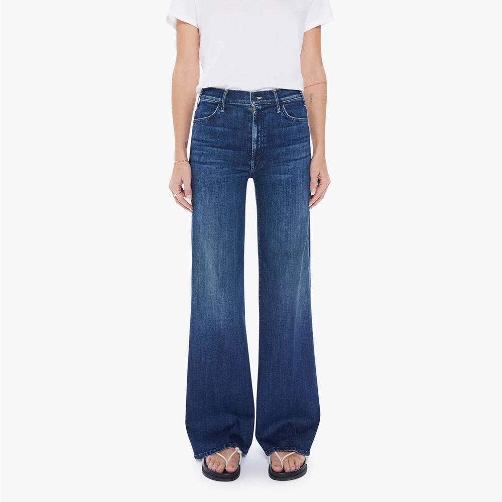Mother denim “The Hustler Roller Sneak” size 30